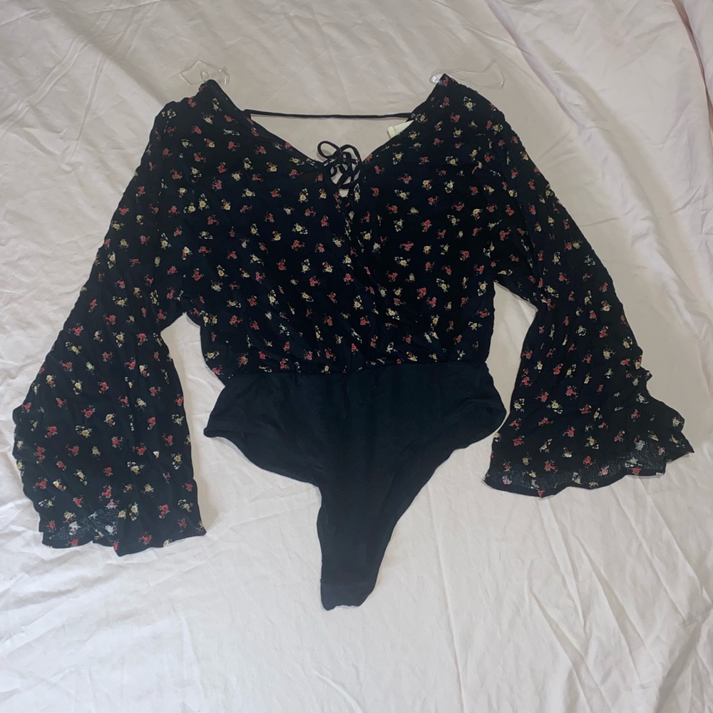 peach and love california floral print bodysuit